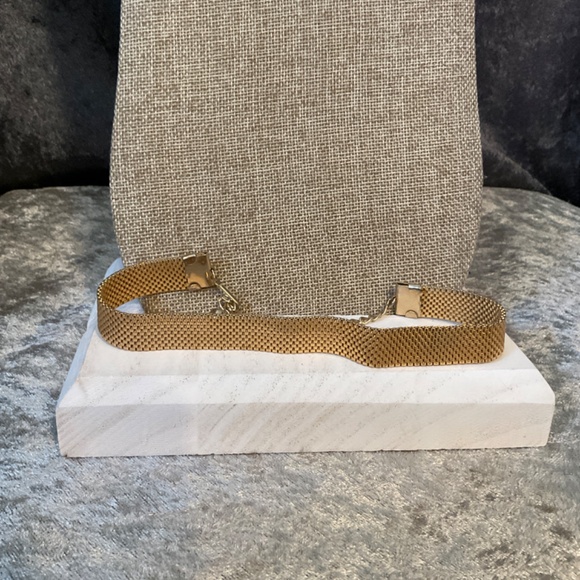Vintage Gold Tone Mesh Choker Necklace - Picture 3 of 4